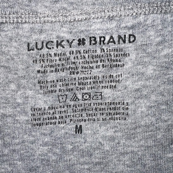 5/$25 Lucky Brand Ribbed Heather Gray Short-Sleeve Crew Tee - Picture 7 of 7